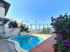 Foto Villa in vendita a Pozzuoli