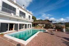 Foto Villa in vendita a Pozzuoli