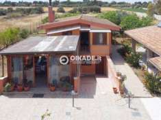 Foto Villa in vendita a Quartu Sant'Elena - 7 locali 242mq