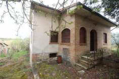 Foto Villa in vendita a Radi - Monteroni d'Arbia 225 mq  Rif: 805217