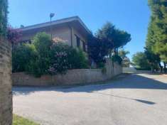 Foto Villa in vendita a Recanati - 5 locali 250mq