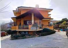 Foto Villa in vendita a Rende - 10 locali 300mq