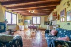 Foto Villa in vendita a Rivanazzano - 3 locali 250mq