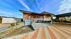 Foto Villa in vendita a Robassomero