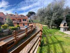 Foto Villa in vendita a Rocca Di Papa - 1 locale 277mq