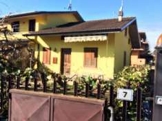 Foto Villa in Vendita a Rodengo-Saiano
