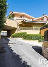 Foto Villa in vendita a Roma