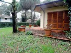 Foto Villa in vendita a Ronchi - Massa 210 mq  Rif: 543872
