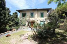 Foto Villa in vendita a Rosignano Marittimo - 14 locali 390mq