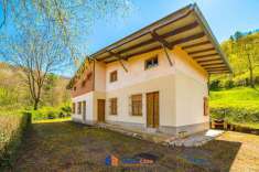 Foto Villa in vendita a Rossana