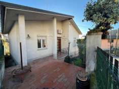 Foto Villa in vendita a Rovescala