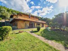Foto Villa in vendita a Rufina - 15 locali 385mq