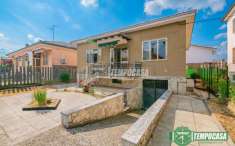 Foto Villa in vendita a Salerano Sul Lambro