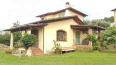 Foto Villa in vendita a San Carlo - Massa 230 mq  Rif: 1086312