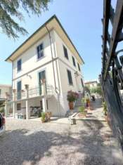 Foto Villa in vendita a San Concordio Contrada - Lucca 288 mq  Rif: 1279329