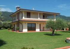 Foto Villa in vendita a San Cristoforo - Massa 240 mq  Rif: 904969