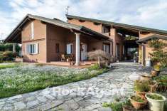 Foto Villa in vendita a San Genesio Ed Uniti