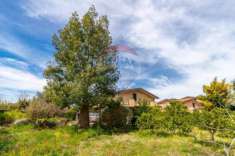 Foto Villa in vendita a San Giovanni La Punta - 10 locali 250mq