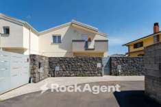 Foto Villa in vendita a San Giovanni La Punta