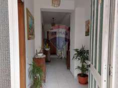 Foto Villa in vendita a San Leucio Del Sannio - 6 locali 240mq