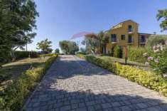 Foto Villa in vendita a San Marcello - 18 locali 288mq