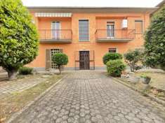 Foto Villa in vendita a San Martino Siccomario - 8 locali 300mq