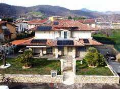 Foto Villa in vendita a San Paolo D'Argon - 12 locali 326mq