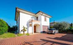 Foto Villa in vendita a San Pietro In Casale