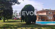 Foto Villa in vendita a San Vito al Tagliamento