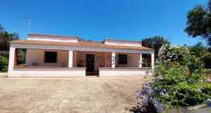 Foto Villa in vendita a San Vito Dei Normanni - 4 locali 140mq