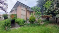 Foto Villa in vendita a San Vittore Olona - 5 locali 225mq