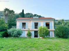 Foto Villa in vendita a Sanremo