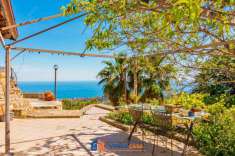 Foto Villa in vendita a Sanremo