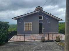 Foto Villa in vendita a Sant'Angelo Dei Lombardi - 6 locali 130mq