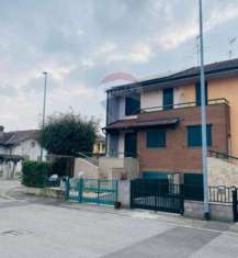 Foto Villa in vendita a Sant'Angelo Lodigiano - 5 locali 180mq