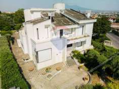 Foto Villa in vendita a Sant'Egidio Del Monte Albino