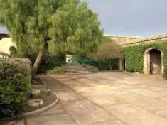 Foto Villa in vendita a Santa Croce Camerina - 8 locali 530mq