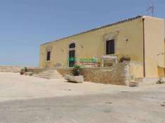 Foto Villa in vendita a Santa Croce Camerina
