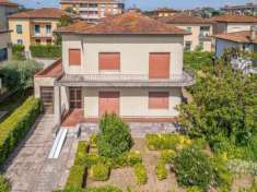 Foto Villa in vendita a Santa Croce sull'Arno 271 mq  Rif: 1331936