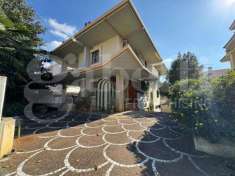 Foto Villa in vendita a Santa Maria Capua Vetere