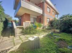 Foto Villa in vendita a Santa Marinella