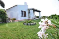 Foto Villa in vendita a Santa Teresa Gallura - 6 locali 150mq