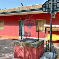 Foto Villa in vendita a Santa Venerina - 5 locali 180mq