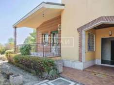 Foto Villa in vendita a Santarcangelo Di Romagna - 8 locali 578mq