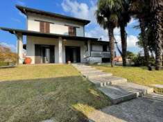 Foto Villa in vendita a Santo Stefano Ticino - 5 locali 250mq