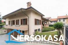 Foto Villa in vendita a Saronno - 7 locali 314mq