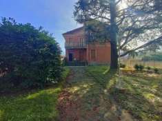 Foto Villa in vendita a Sasso Marconi - 8 locali 210mq