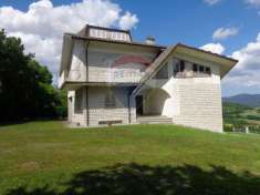 Foto Villa in vendita a Sassoferrato