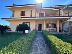 Foto Villa in vendita a Satriano