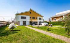 Foto Villa in vendita a Savigliano